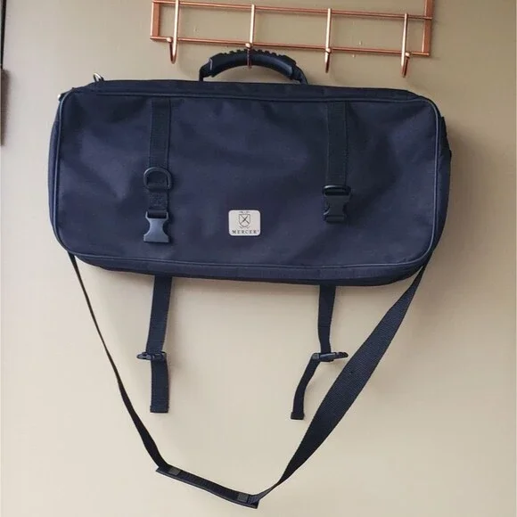 Mercer knife 3 compartment 21-pocket bag
