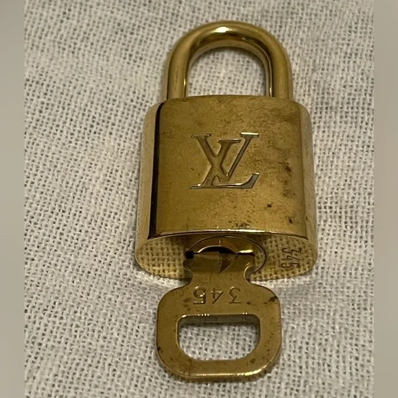 Louis Vuitton Lock and Key 345