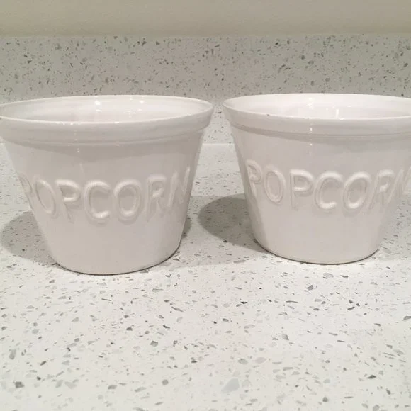 Original 1st Release of Crate & Barrel “Popcorn” Bowls Set of 2 (early 2000s)