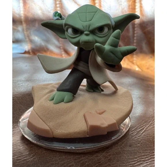 Disney Infinity 3.0‎ Star Wars Yoda Character Figure Damaged
