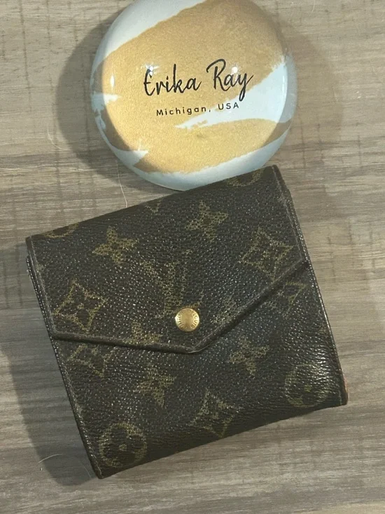 Louis Vuitton Monogram Elise Compact Wallet‎