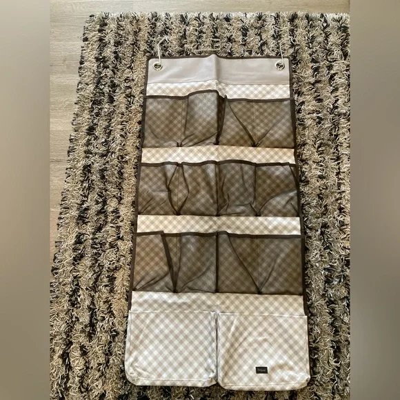Thirty-One hang it up hanging organizer over door pocket taupe brown white check