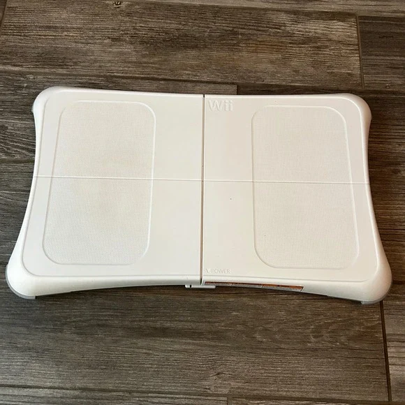 Nintendo Wii Fit Balance Board White Wireless Controller RVL-021 OEM Accessory