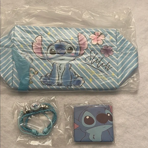 Stitch Blue Kids Accessory Set nwt travel cosmetic bag, mirror, bracelet