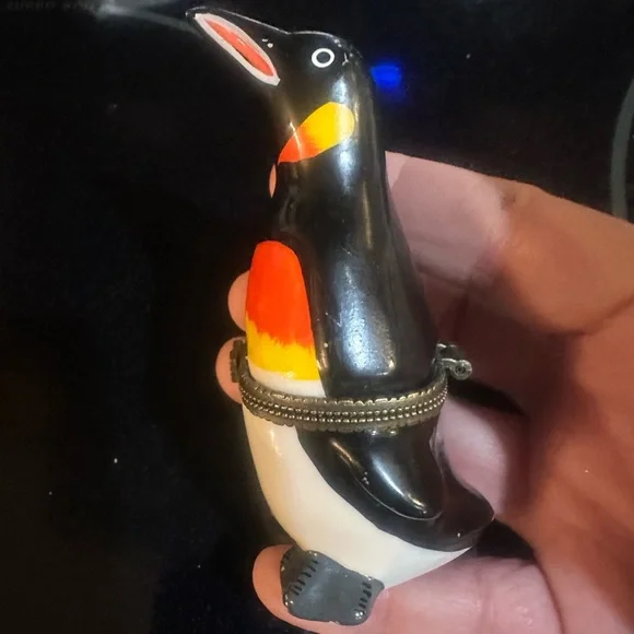 Emperor Penguin porcelain trinket Box