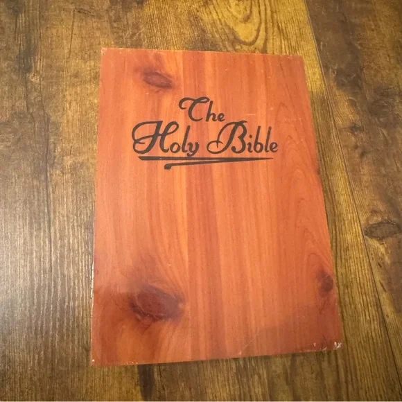 Ford UAW Local 900 Detroit Holy Bible With Wood Presentation Box Prince Of Peace
