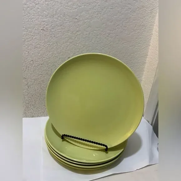 6 IKEA FARGRIK DINNER PLATES CELERY LIME GREEN
