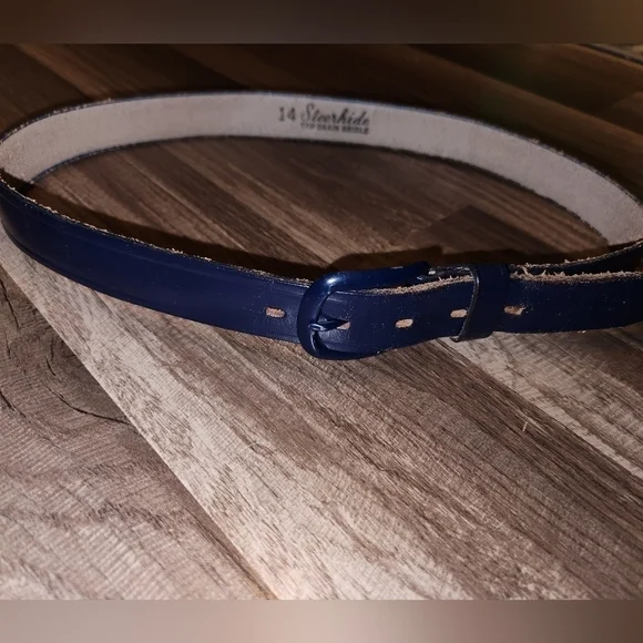 STEERHIDE Belt Size Boys 14 Blue Vintage