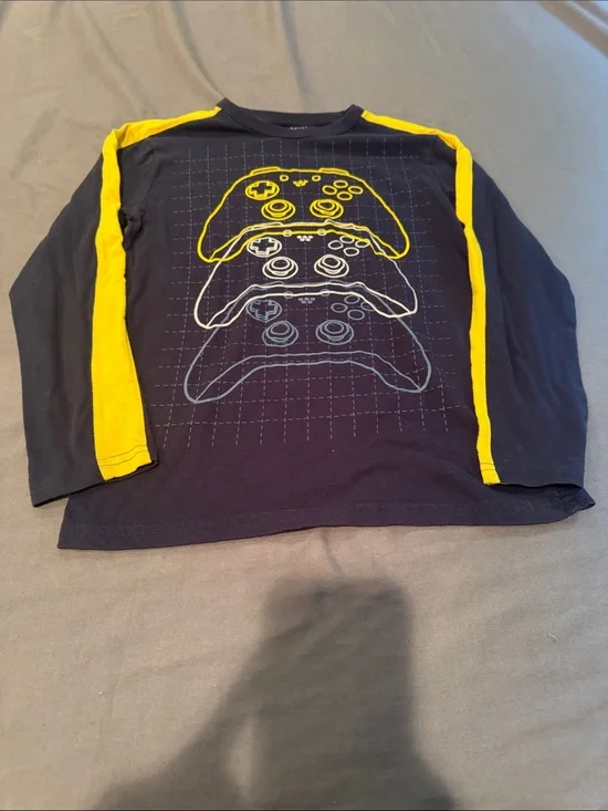 Place Boys' Navy Long-Sleeve Controller Graphic Shirt with Yellow Accents