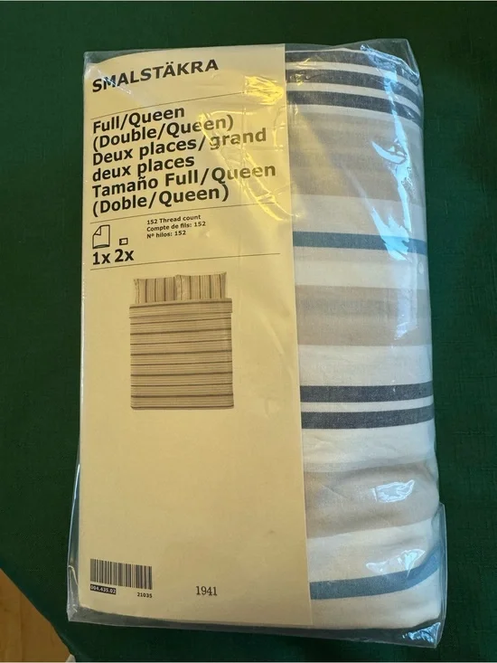 IKEA SMALSTÄKRA White with Blue Striped Full/Queen Duvet Cover