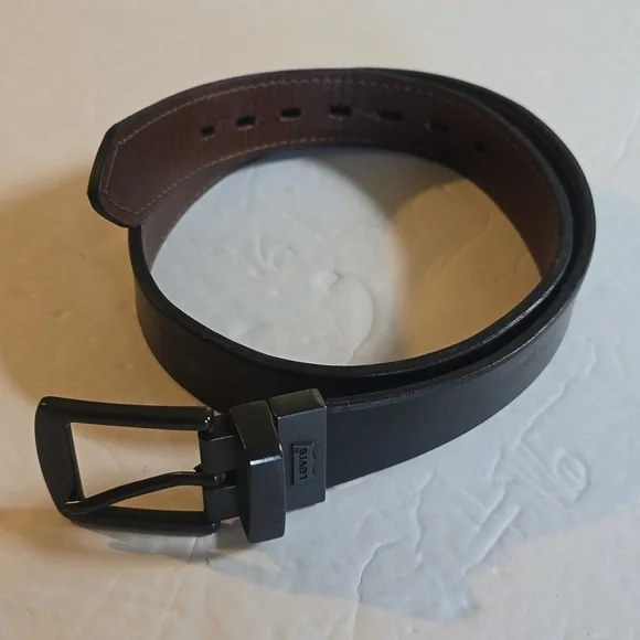 Levi's Black/Brown Reversible Belt Black buckle Kids Sz.Small