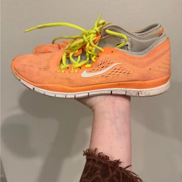 Nike Women's Orange Running Shoes sz7.5