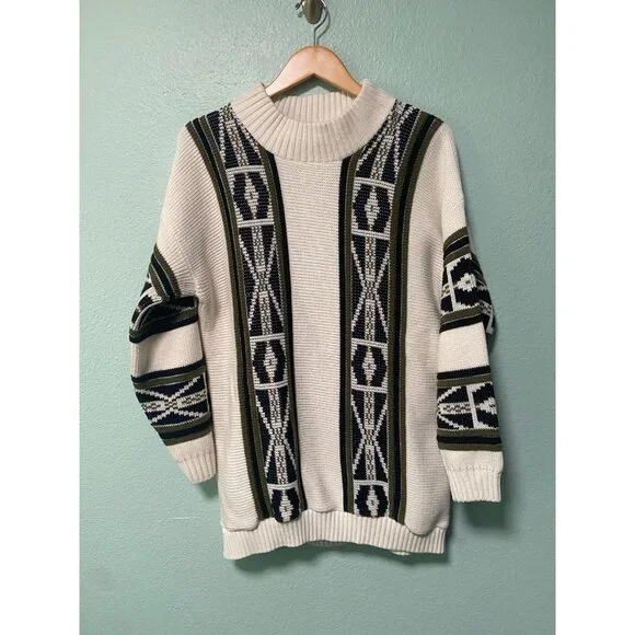Vintage Clifton Place Unisex Cream and Black‎ Patterned Sweater