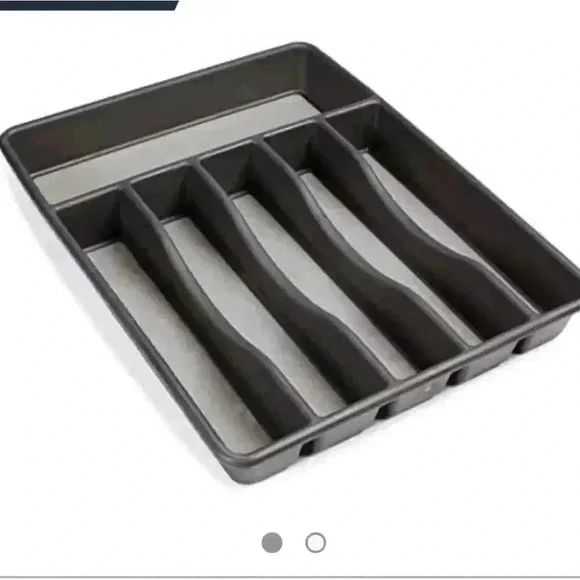Silverware organizer tray non slip
