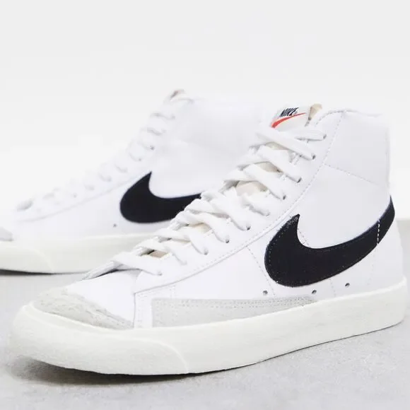 Nike Women's White and Black High-Top Sneakers