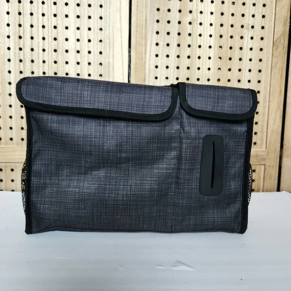 Thirty-One PACK N PULL CADDY Car Storage Organizer Bag Pattern: Black Cross Pop