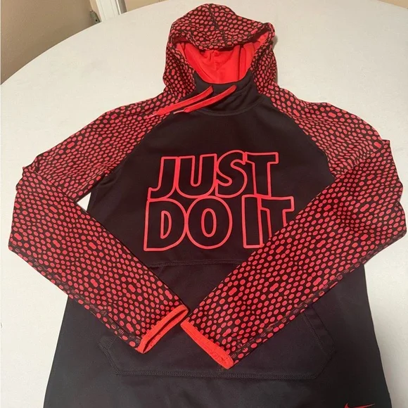 Nike Therma-Fit XS Hoodie Black‎ Red Just Do It Pullover Fleece