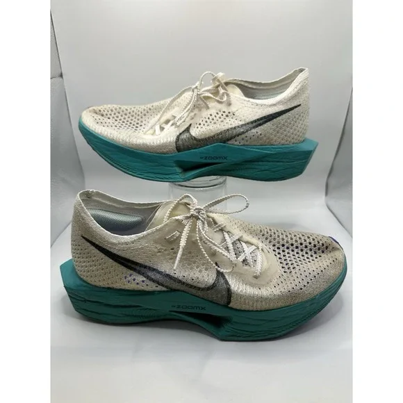 Size 9.5 - Nike ZoomX VaporFly Next% 3 White Jade Ice Women