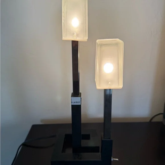 IKEA Korsby Table Accent Lamp Rectangle Globes Silver Black Base 2‎ brightness's