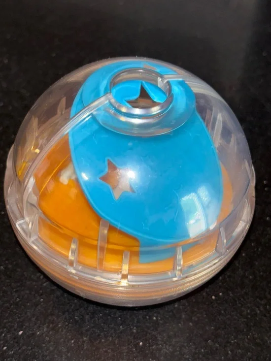Pet Zone IQ treat ball dispenser