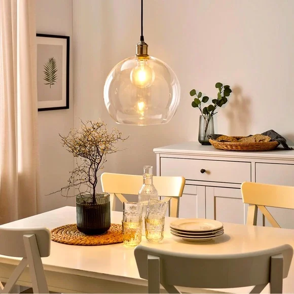 IKEA Lunnom LED Bulb E26 400 Lumen Globe 5x5