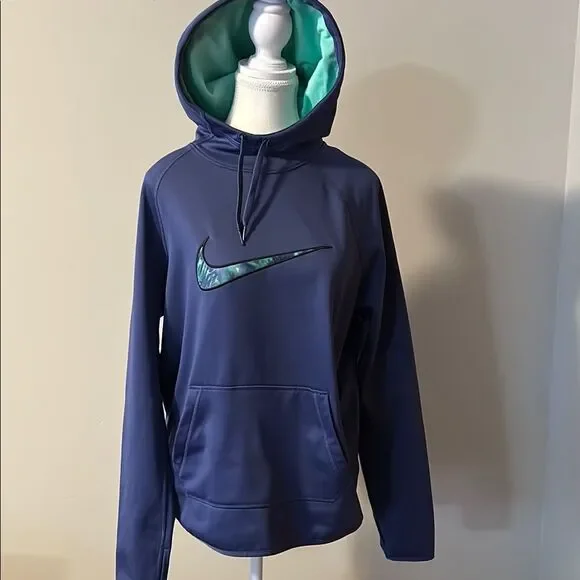 NWOT Women’s Nike Dri Fit Blue Hoodie with Logo. Size Medium