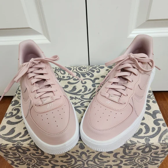 Nike Women’s Air Force 1 Low Sneakers - Pink