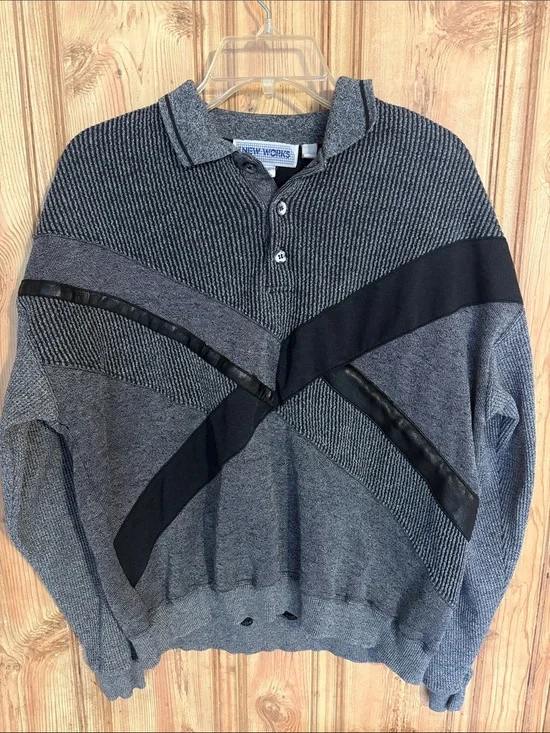 New Works Gray Knit Polo Pullover Black Stripe Panel Detail Men’s Size M Retro