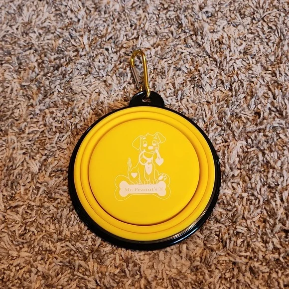 Mr. Peanuts Collapsible Pet Bowl