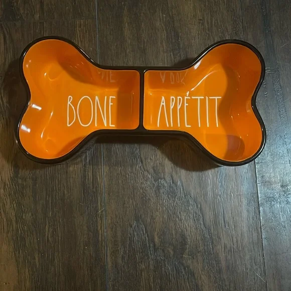 Bone Appetit Pet Bowl NWT Rae Dunn