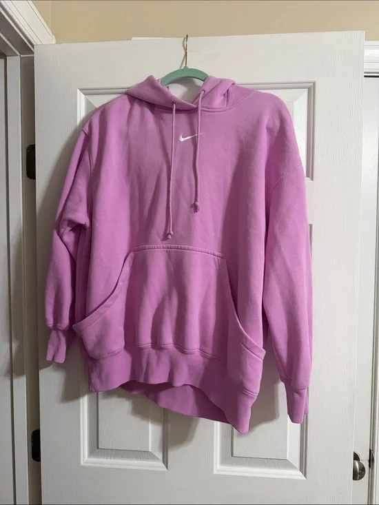 Nike Women's Lavender Hooded Oversized Drawstring Sweatshirt with Pockets Small