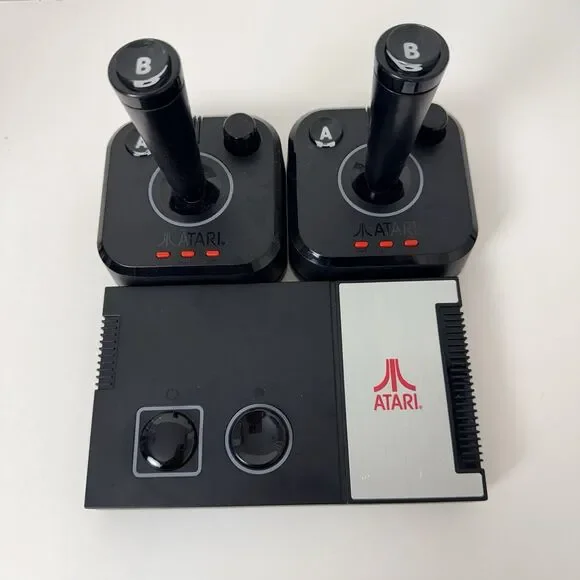 Atari My Arcade Gamestation Pro DGUNL_7012 Gaming Console & 2 Controllers Works