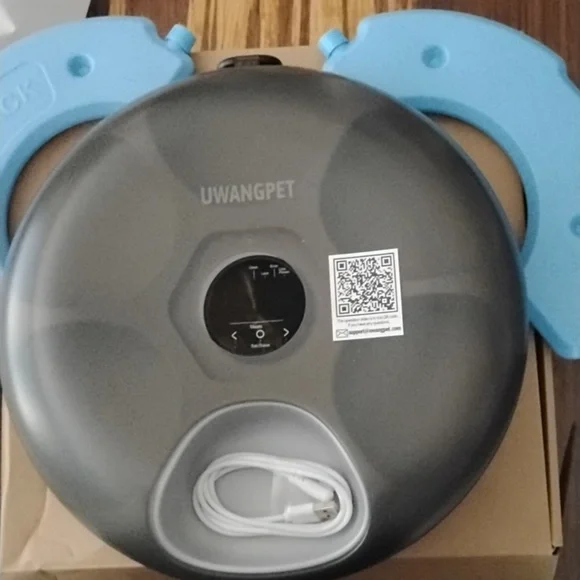 UWANGPET Automatic Pet Feeder in Gray and Blue