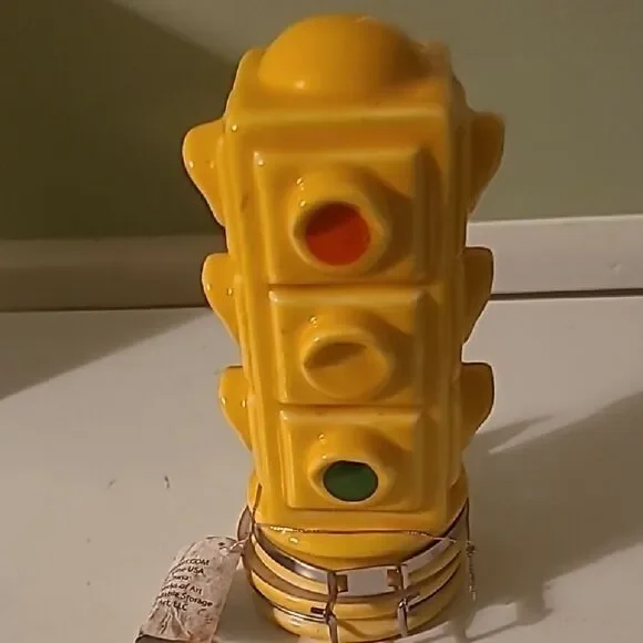 Contained Art Traffic Light Storage Container