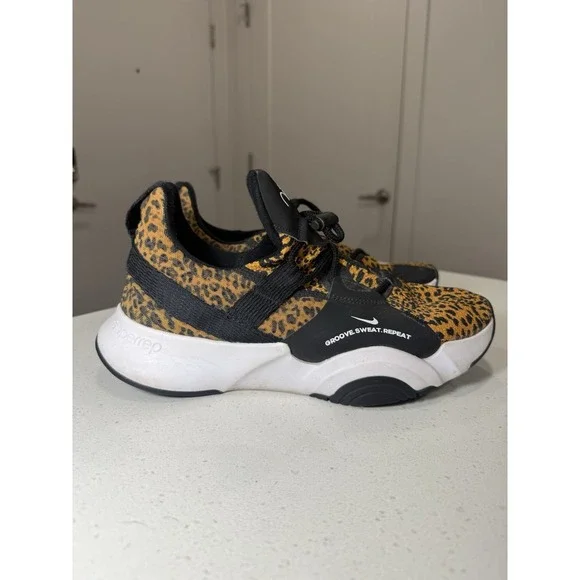 Nike‎ SuperRep Groove Leopard Print Women's Size 8.5 Athletic Sneaker CT1248-107
