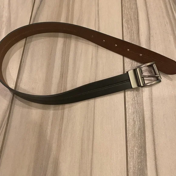 Boys 28 inch black leather belt