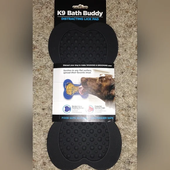 NWT Black K9 Bath Buddy Distracting Lick Pad 10