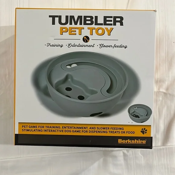 Timber pet toy for slow eating