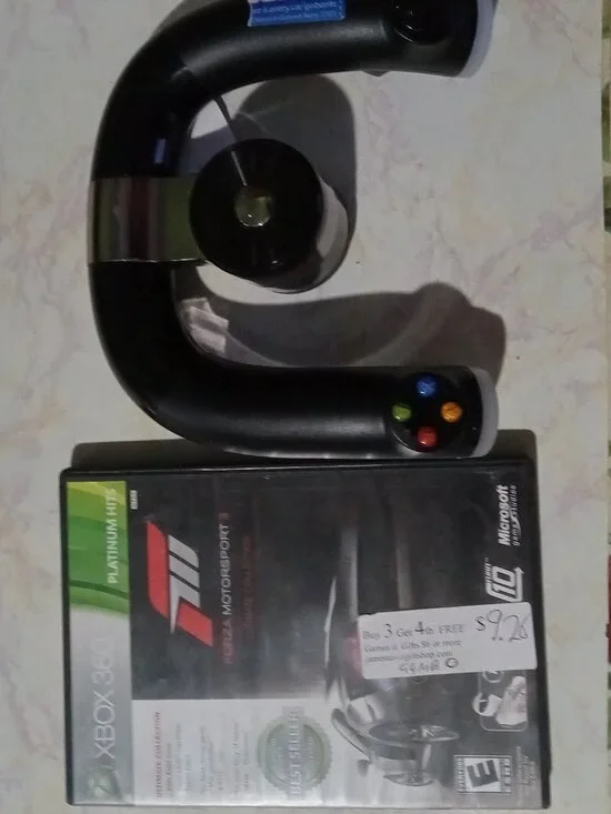 Xbox 360 Forza 3 Game + Wireless Speed Wheel Bundle