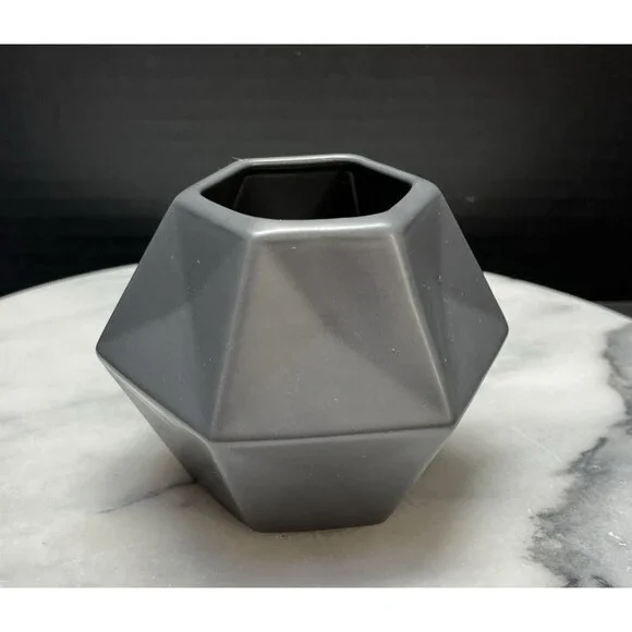 IKEA Almhult Livslang Gray Charcoal Faceted Hexagon Vase 3