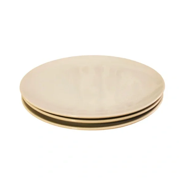 3 white Ikea dinner plates (10.5 inch diameter)