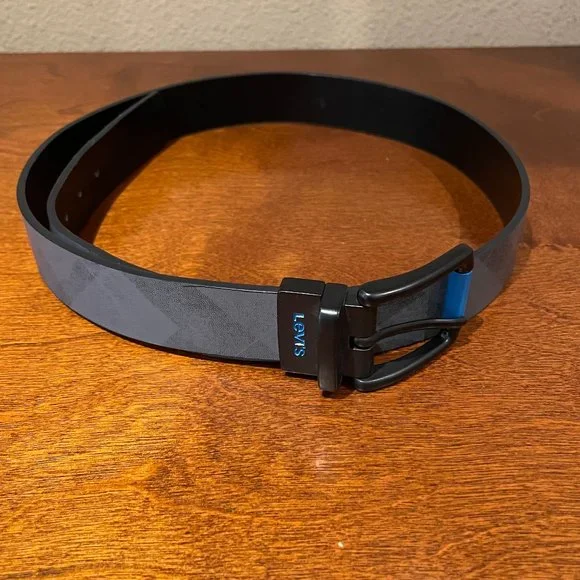 Levi's Kids Reversible Belt Gray and Black Size L 30-22