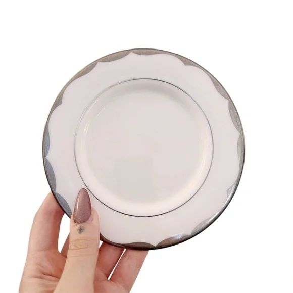 Lenox Kate Spade Trimble Place Bread and Butter Plate Scallop Trim