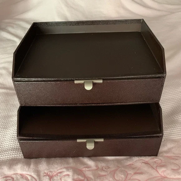 Office storage organizer