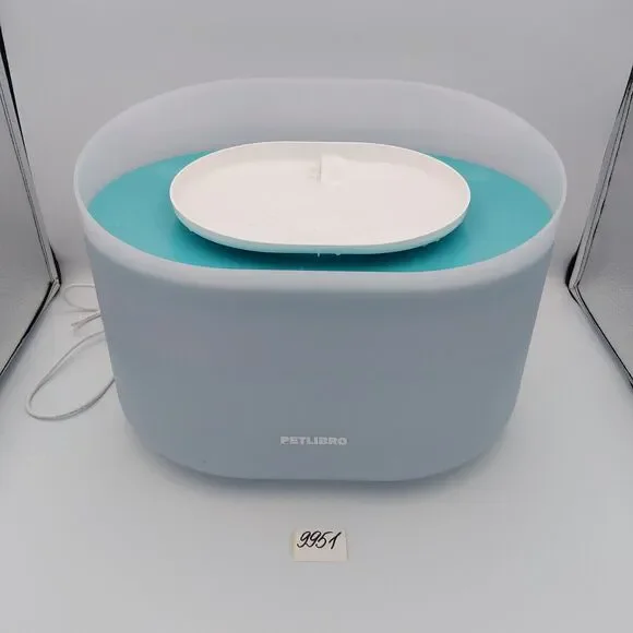 Petlibro Capsule ANTI-SPLASH dog water fountain LARGE 8L/2.1 Gal Corded PLAWF008