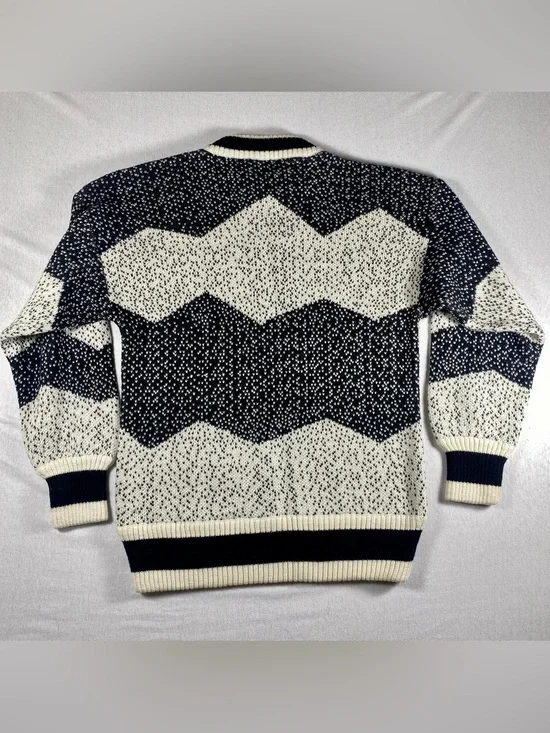 Nina Sonelli M Pullover Sweater 80s Graphic Knit Wool Acrylic Jay Musson Art