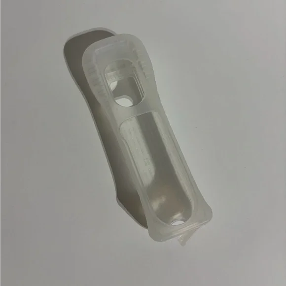 OEM Nintendo Wii Controller Wiimote Remote Sleeve Silicone Rubber Cover Clear