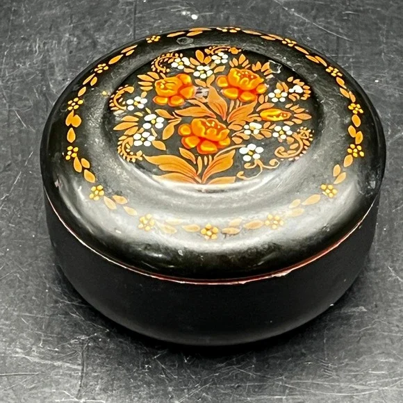 Vtg‎ Small Soviet Hand Painted Black Metal Trinket Box Floral 2.5