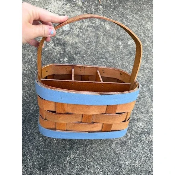 Vintage Style Woven Wood Divided Caddy Basket with Blue Trim and Handle