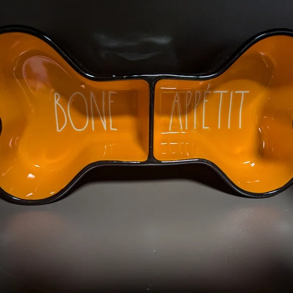 Rae Dunn dog dish Halloween new 👻🎃